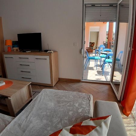 Apartments Maljevic Бар Экстерьер фото