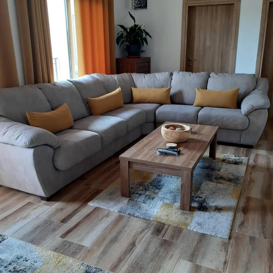 Apartments Maljevic Бар Экстерьер фото