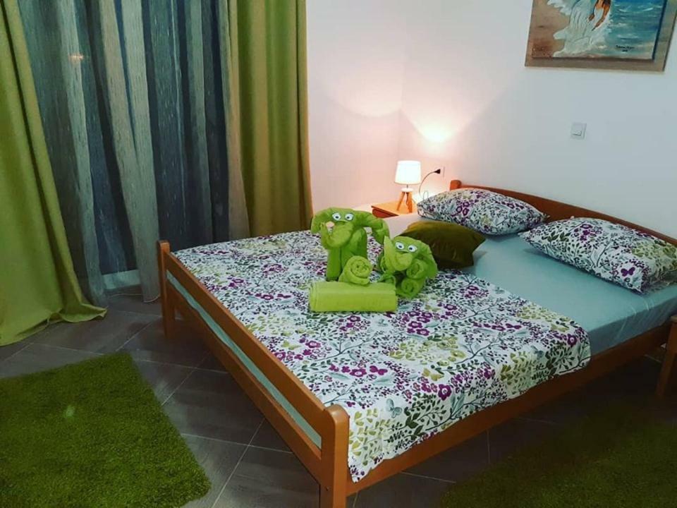 Apartments Maljevic Бар Экстерьер фото